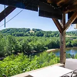 בית נופש Le Mirador Vue Sur La Dordogne *